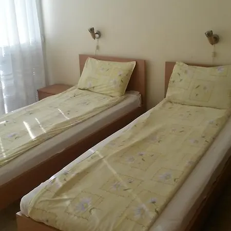 Elit 1 Slăntjev Brjag