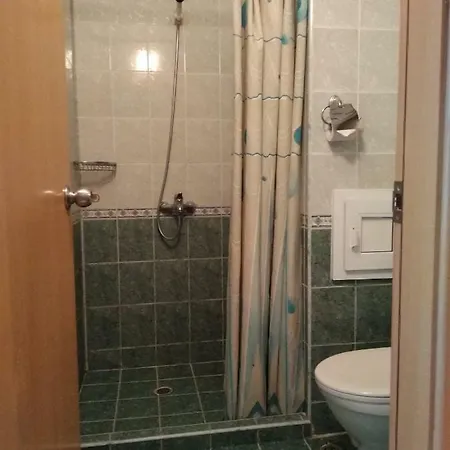 Elit 1 Apartahotel 3*
